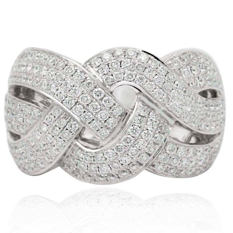 Linda Dress ring with diamonds