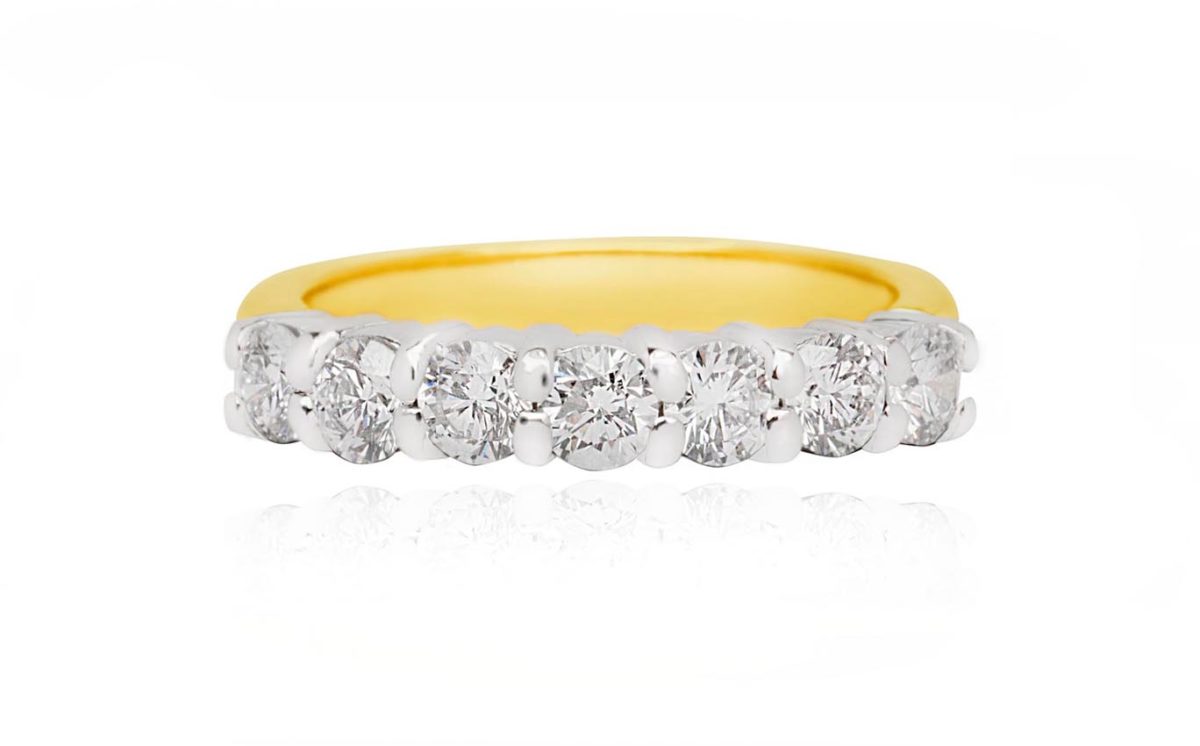 Nora diamond yellow gold ring
