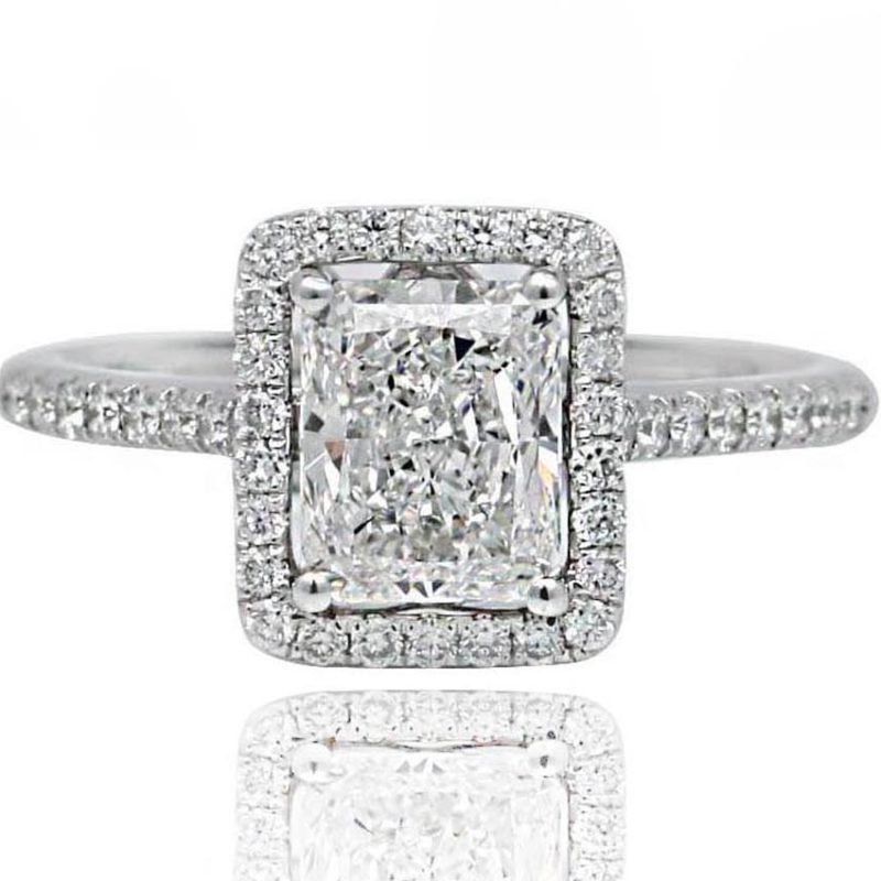 RADIANTE white gold emerald cut diamond ring