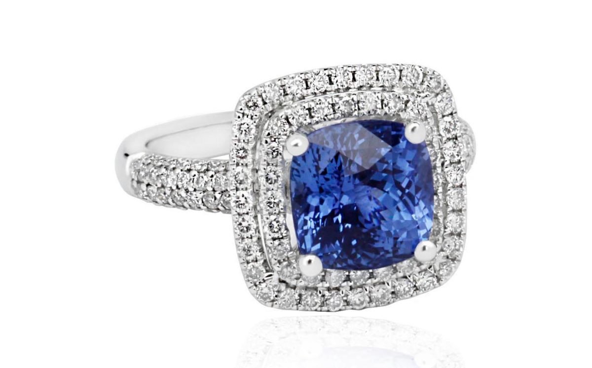 Sky diamond ring with sapphire